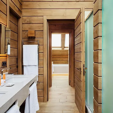 El Lodge, & Hotel Sierra Nevada