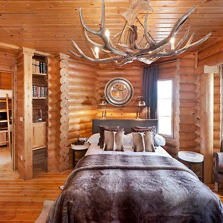 Hotel El Lodge, & Sierra Nevada