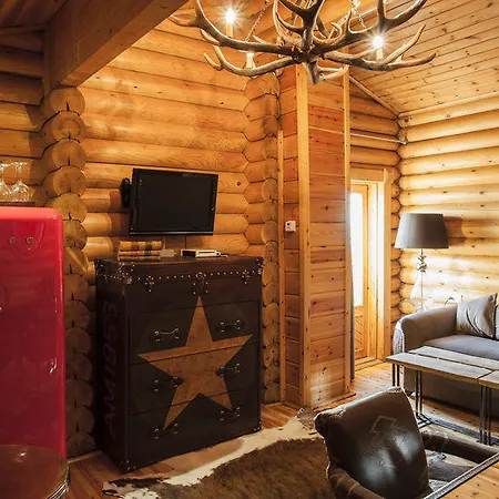 El Lodge, & Ξενοδοχείο