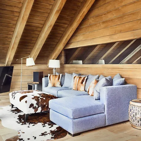 El Lodge, & Ξενοδοχείο 5*