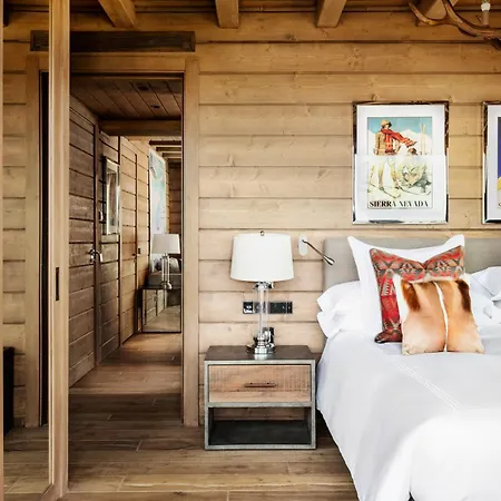 El Lodge, & Ξενοδοχείο 5*