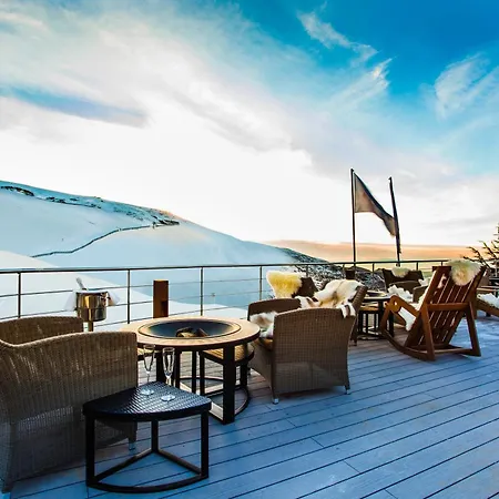 El Lodge, & Hotel Sierra Nevada