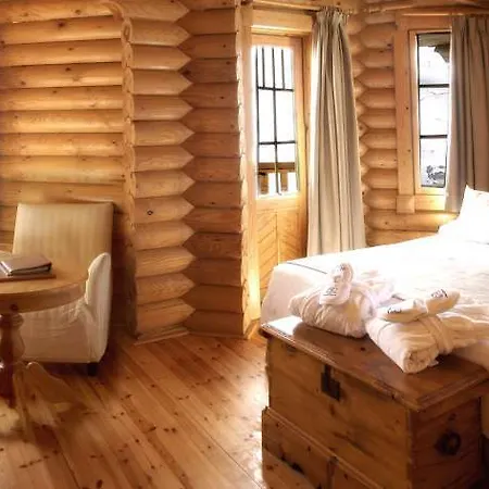 El Lodge, & Hotel