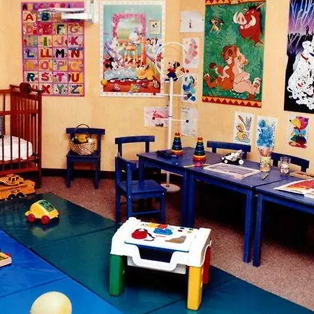 El Lodge, & Hotel Sierra Nevada