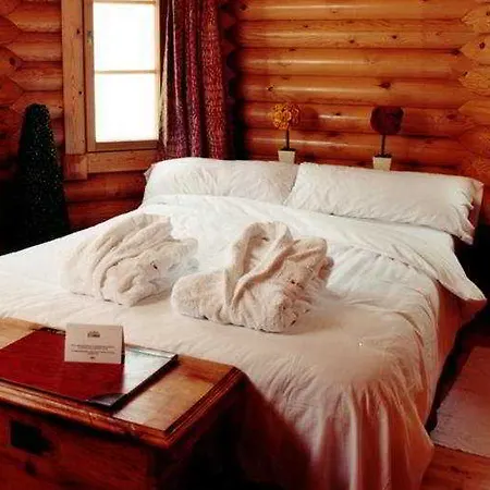 Ξενοδοχείο El Lodge, & 5*