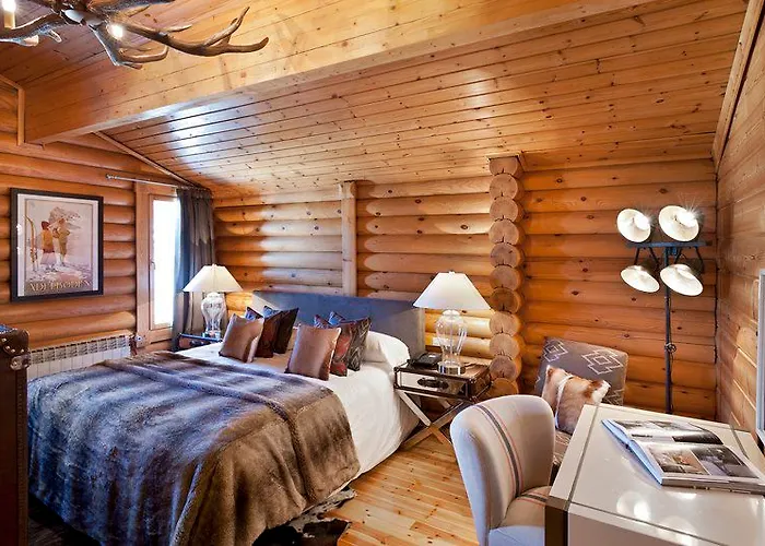 El Lodge, & Hotel 5*