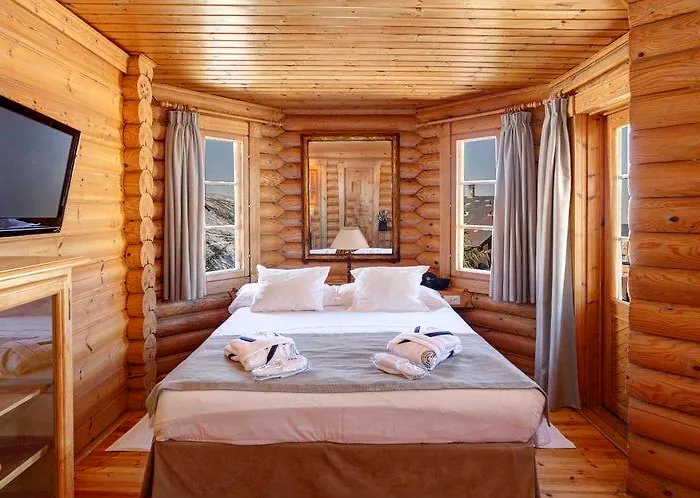 El Lodge, & Sierra Nevada