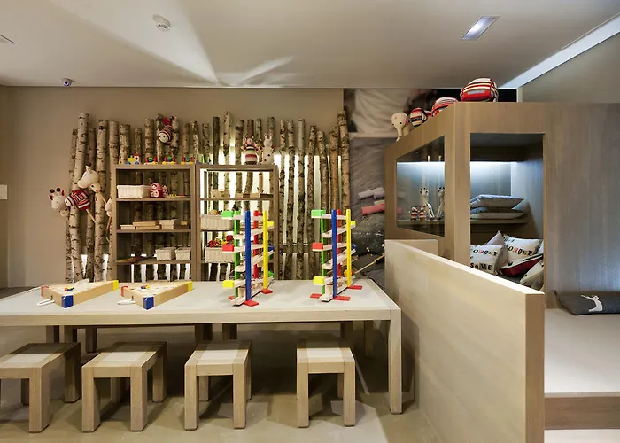 Hotel El Lodge, & 5*