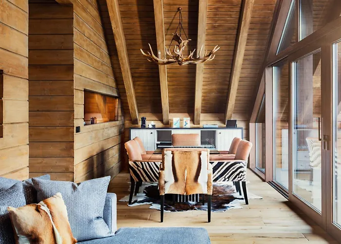 El Lodge, & Hotel 5*