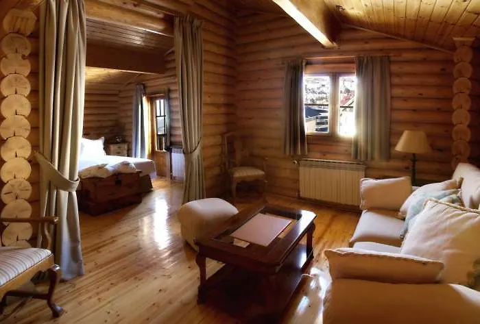 El Lodge, & Hotel 5*